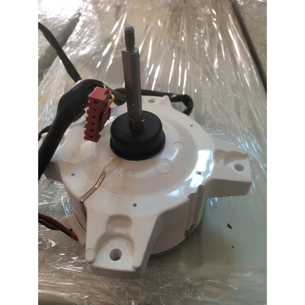 MOTOR QUẠT SỨ ĐUÔI NÓNG ĐAIKIN 5 DÂY ( DC 310V - 40 W )