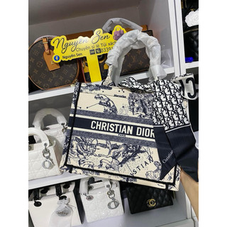 TÚI DU LỊCH TOTE SHOPPING