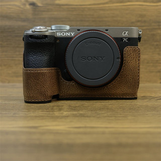 Bao da halfcase Sony A7C2 - mẫu mới