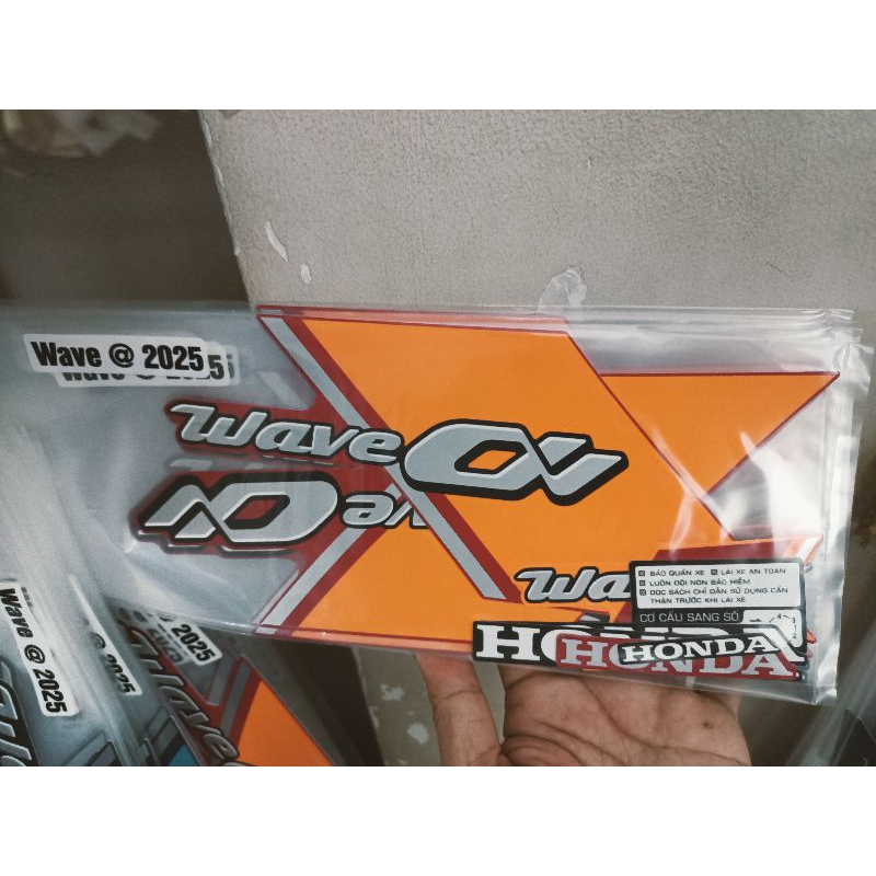 Bộ tem Wave A 110 màu đỏ đời 2025 tem 3 lớp