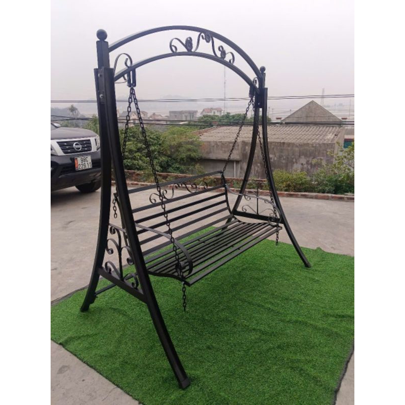 xích đu sắt nghệ thuật chất liệu khung sắt mạ kẽm sơn tĩnh điện ngoài trời