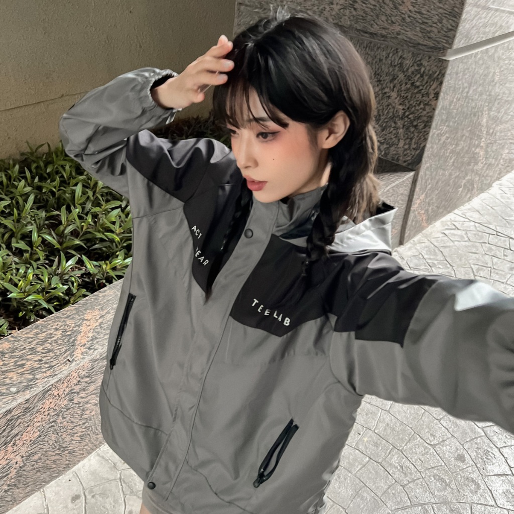 Áo Khoác Gió Nam Nữ 2 lớp Teelab Active Jacket Chống nước Cản gió Unisex Oversize Local Brand AK063 | BigBuy360 - bigbuy360.vn