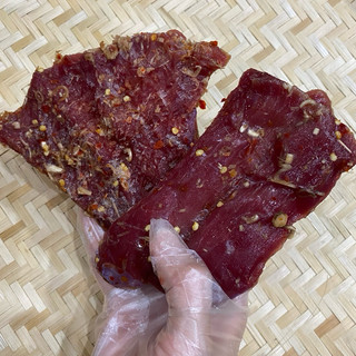  Thịt khô bò một nắng KrongPa Gia Lai + tặng Muối kiến vàng lá é  Giao hoả tốc  