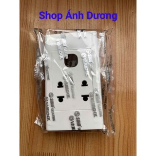 Ổ Cắm Sino 2 Ổ Cắm 1 Công Tắc và Đế Nổi