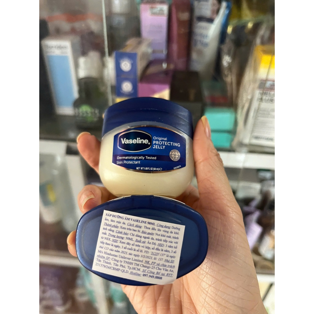 Sáp Dưỡng Vaseline 49g