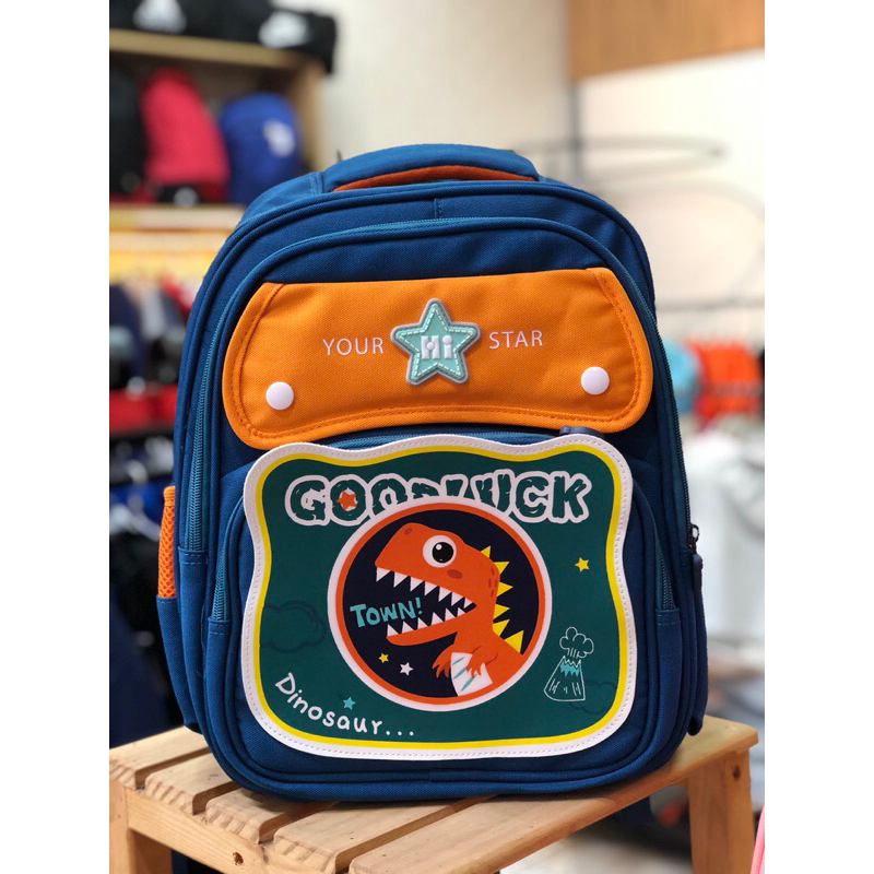 Cặp học sinh Cấp 1