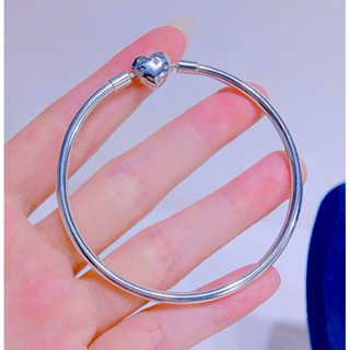 V82 Vòng tay cứng Pandora khóa bấm tròn tráng gương Bạc thật nguyên chất Thiên Cát