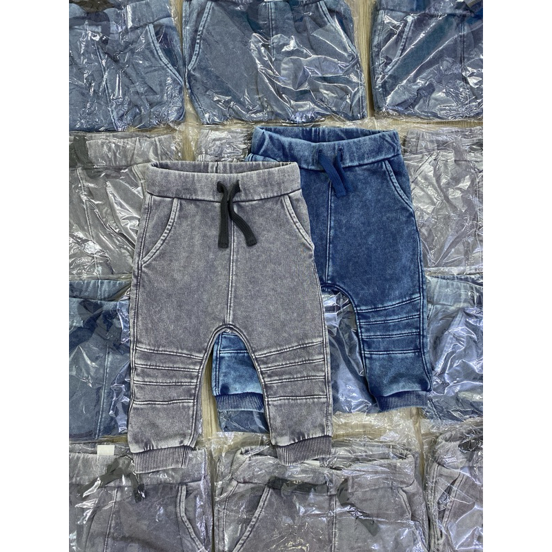 Quần jean Jogger HM xám và xanh