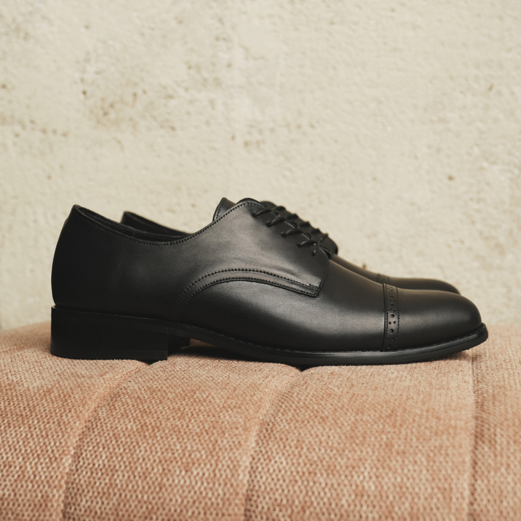 Giày Tây Nam Derby Captoe Black New Da Bò Cao Cấp Đế Khâu Mckay, Có Lót Tăng Chiều Cao - Thương Hiệu