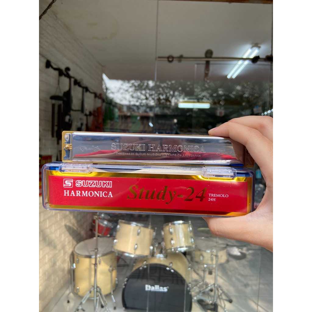 Kèn Harmonica Tremolo suzuki 24 lỗ, hộp đựng đẹp