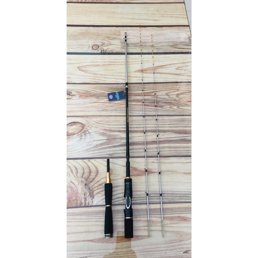 cần shimano ikada limited  gồm 2 ngọn với 2 độ dài khác nhau.