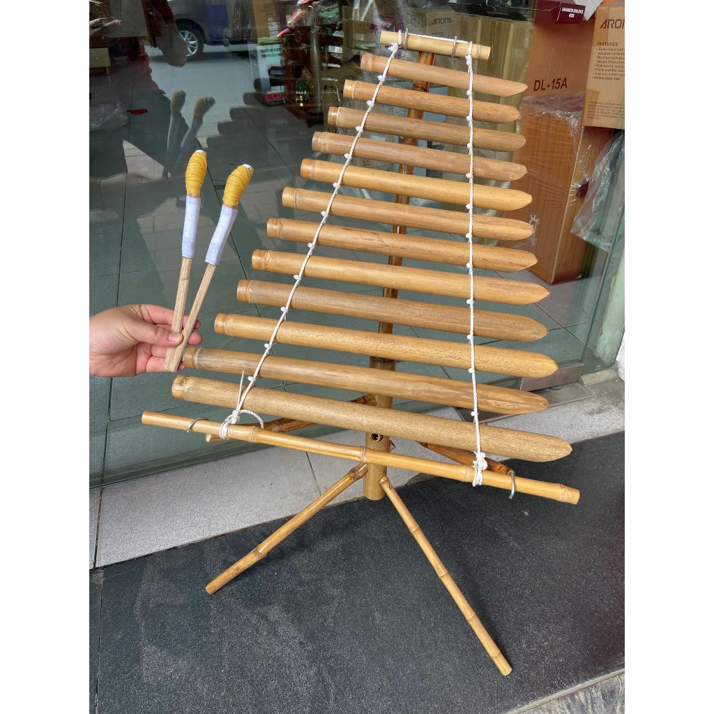 Đàn t’rưng size trung 12 thanh kèm dùi đánh