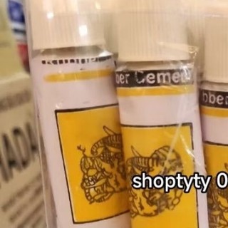 1 Týp Keo Dán Dép Siêu Dính