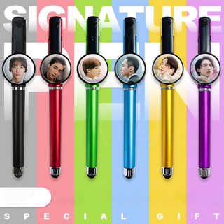 Bút Sơn Tùng M-TP Ba Chức Năng Gồm Bút Viết, Bút Cảm Ứng, Giá Đỡ Điện Thoại