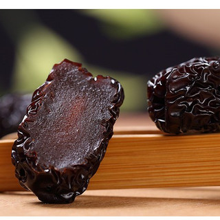 Táo Đen Sấy Khô 100gr
