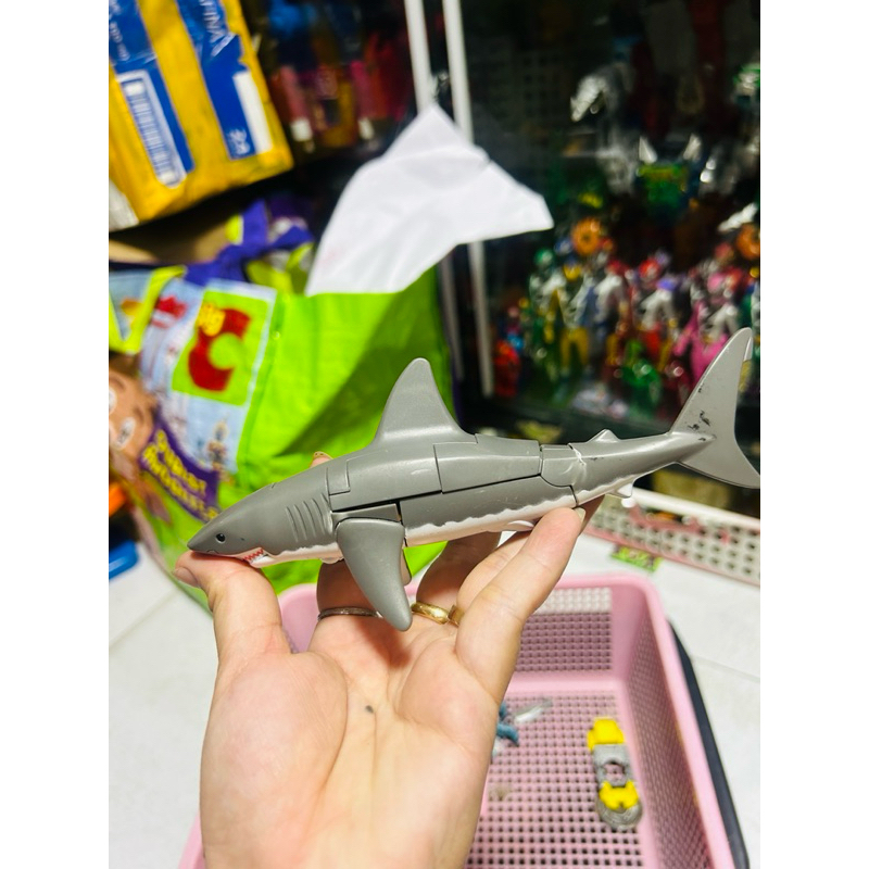 Mô hình Robo Transformer Cá mập Great White Shark Robot