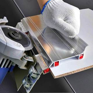 Đế máy cắt gạch tạo góc 45 độ