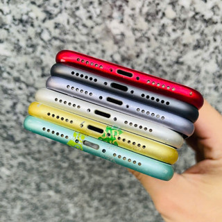 Vỏ zin máy dành cho 11 (hàng có tặng kèm bộ nút và khe sim)