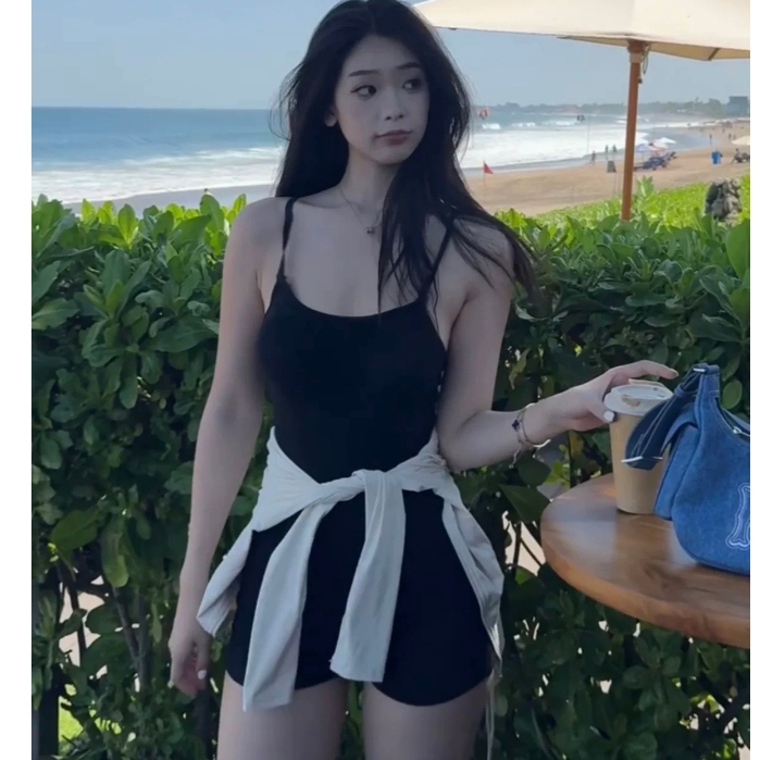 [ĐỒ BƠI LIỀN MẢNH] Bikini liền mảnh 2 DÂY FORM SHORT màu đen năng động | BigBuy360 - bigbuy360.vn