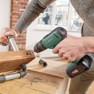 Bosch - Máy khoan Bosch Universaldrill 18