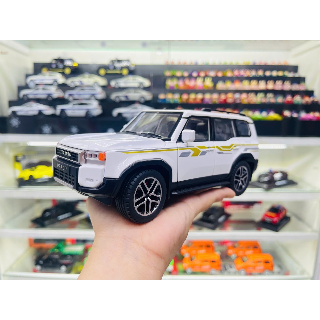 Mô hình xe T0y0ta Land Cruiser Prado LC250 tỉ lệ 1:24 JIN LIFANG OT24065