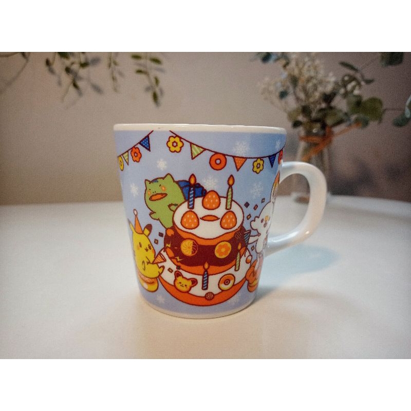 Ly sứ hình Pokemon