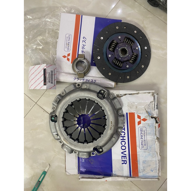 Conbo Trọn Bộ Côn (Bộ Ly Hợp) Mitsubishi Pajero V33 - V43 - V73