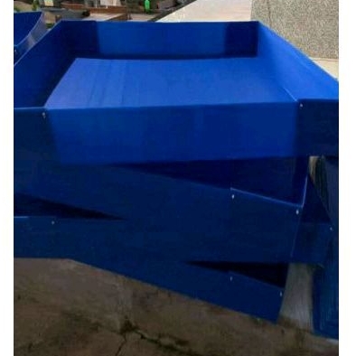 bách hoá gà chọi khay nhựa 50 vuông