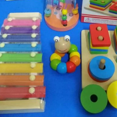 SET ĐỒ CHƠI GỖ 4 MÓN