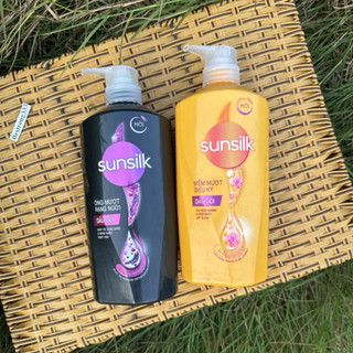 Dầu Gội Sunsilk Dưỡng Tóc Mềm Óng Mượt 650g