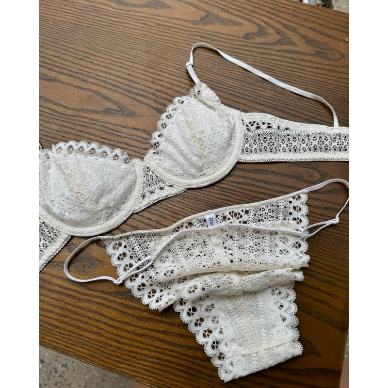 [𝑬𝑴𝑰𝑳𝒀 - 𝑽2 𝑺𝑬𝑻 | 𝒂́𝒐 𝒈𝒐̣𝒏𝒈 𝒄𝒖𝒑 𝒏𝒉𝒐̉ + 𝒒𝒖𝒂̂̀𝒏 𝒅𝒂̂𝒚]