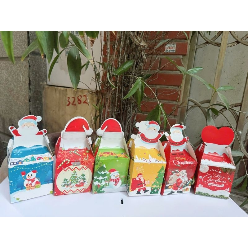 Vỏ hộp noel quà tặng
