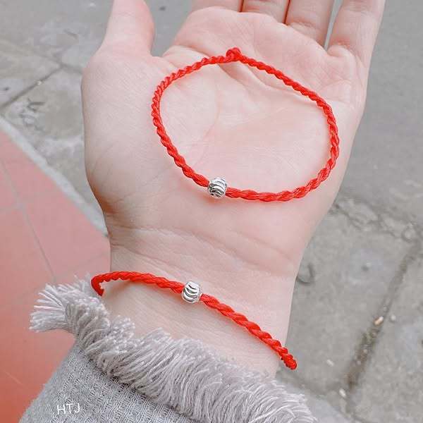 Chỉ đỏ may mắn mic bi bạc - Bibi silver trang sức cao cấp