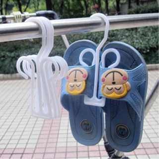 (Comb 10 Cái ) Móc Treo Giầy, Móc Nhựa Treo Dép Trưng Bày, Móc Nhựa Treo Dép, Tông