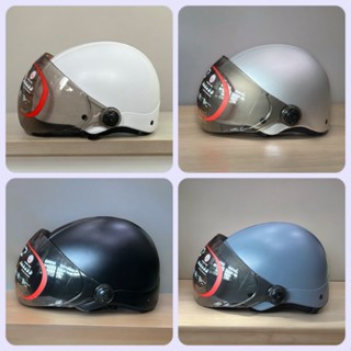 [GIÁ TỐT] Nón Bảo Hiểm Nửa Đầu Kiểu Dáng Có Kính - Mũ Bảo Hiểm Gắn Kính Xám Khói Chống Bụi & Tia UV - Hợp Với Nam & Nữ