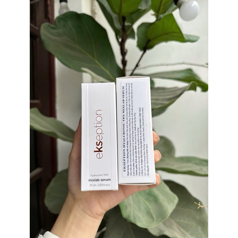 TRX Ekseption làm sáng da mờ thâm đều màu da