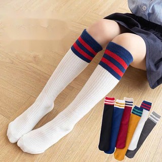 Một Đôi Tất Đùi Hàn Quốc Mặc Váy Cho Bé