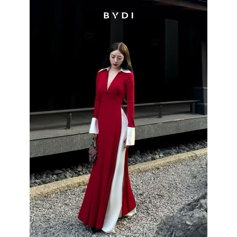 [Thanh lý] [BYDI DESIGN] Bộ Áo Dài Cách Tân Cổ V Đỏ Phối Trắng Tay Dài Thanh Lịch | Áo dài San Chi