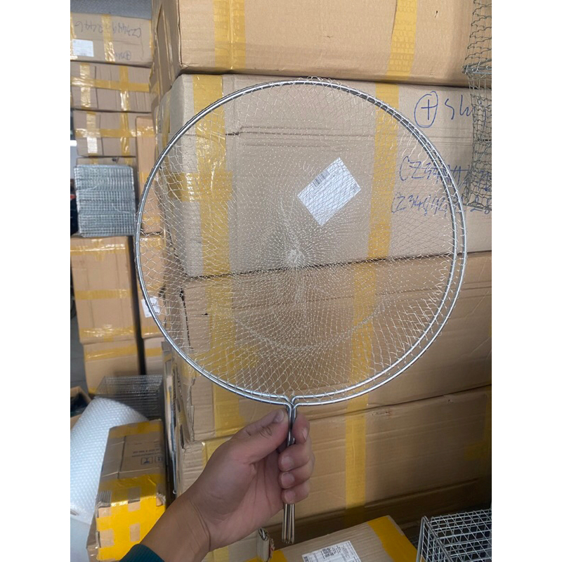 Vợt lưới khung inox.( mắt lưới 0,7cm )