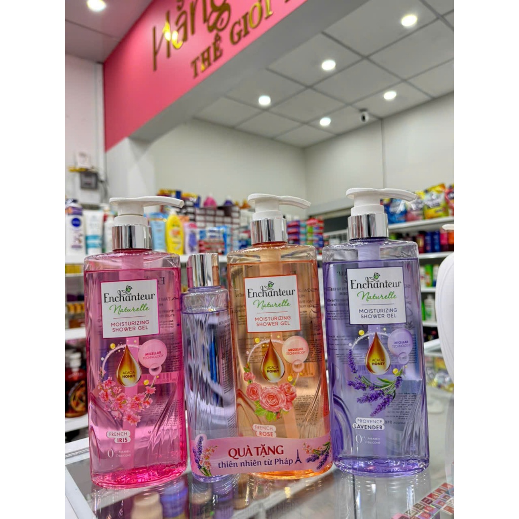 Sữa tắm ENCHANTEUR dạng gel 510g LAVENDER / FRENCH IRIS / FRENCH ROSE