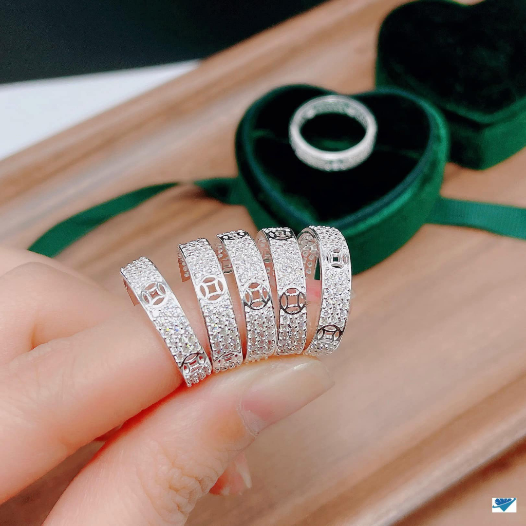 Nhẫn bạc xu dính đá . Shop Bạc Xinh KWJ