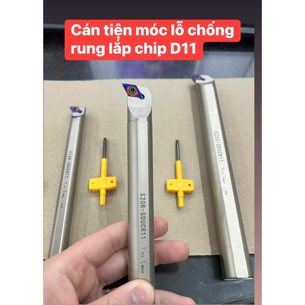 Cán tiện móc lỗ lắp chip D11 làm bằng thép trắng xịn chống rung cực ngon và bền