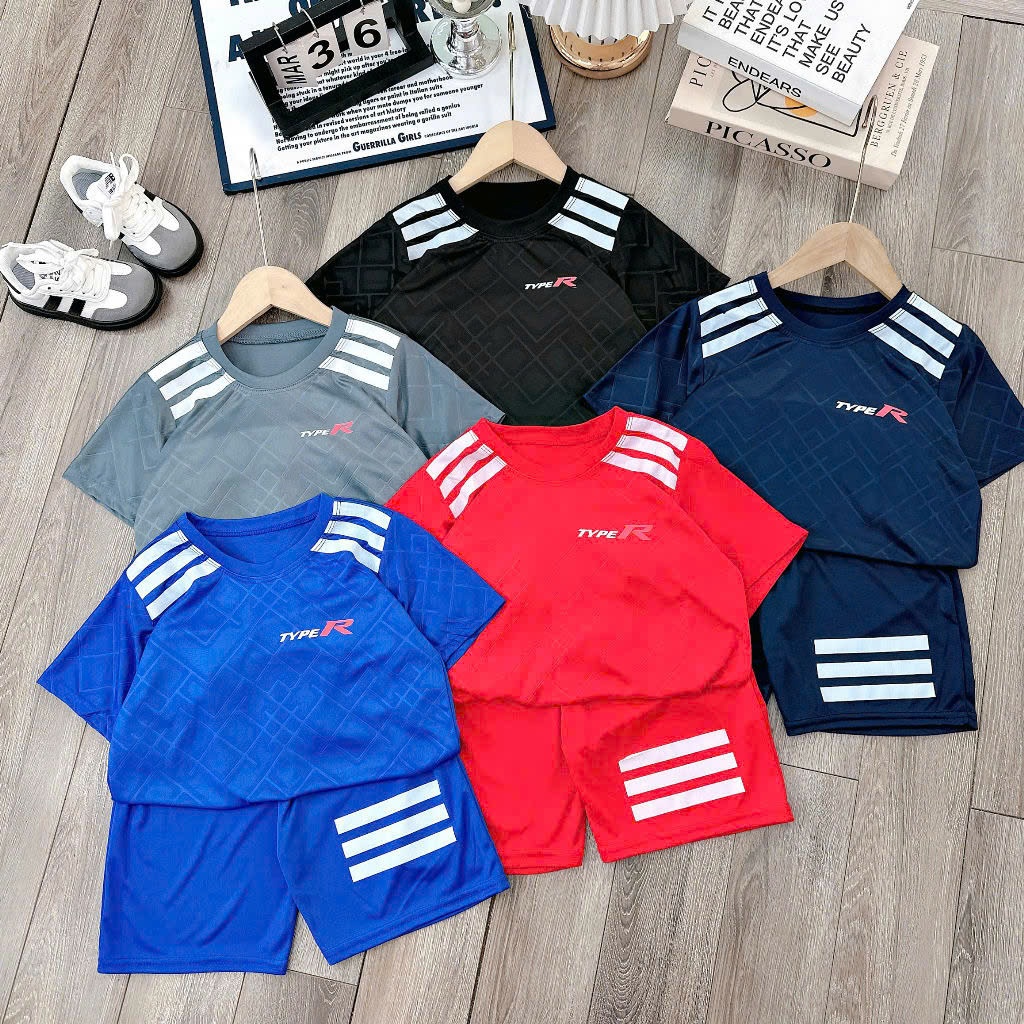 Bộ quần áo mùa hè dành cho bé trai 14-52kg mẫu CHỮ TYPE. Chất liệu co dãn, thoáng mát. H10