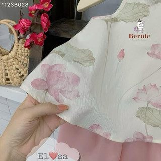 Vải lụa nhăn hoa sen may áo dài