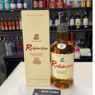 ROBINSON BLEND  WHISKY  VN 39% 700ml