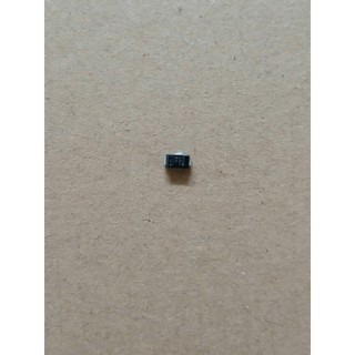 BZG03C18-E3-TR - Diode zenner 18V 3W (10 con/ Túi)