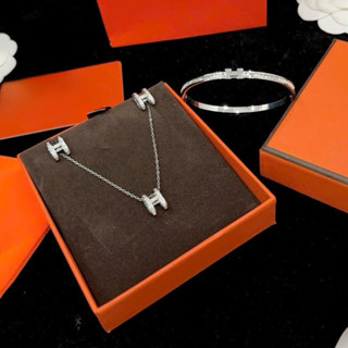   Set 3 món  Vòng tay H cứng titan không han gỉ khuyên tai nữ thời trang dây chuyền cao cấp 