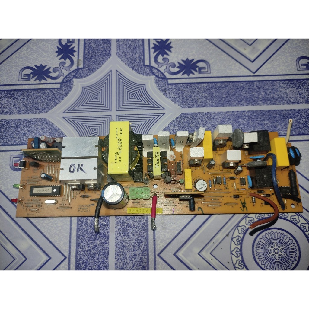 Mạch lấy linh kiện UPS Santak Offline TG1000