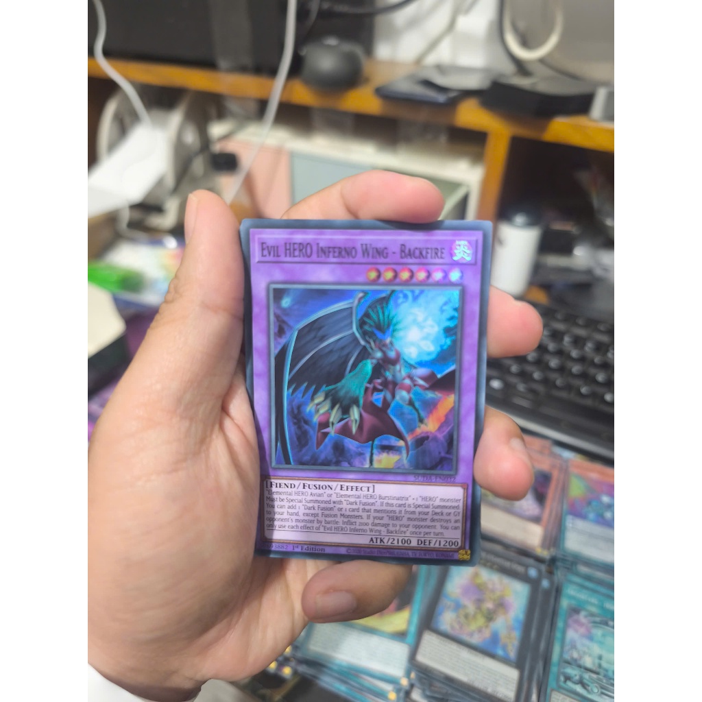 [Yugioh Funny Shop] 1 lá thẻ bài Evil HERO Inferno Wing - Backfire - SUDA-EN032 - Super Rare 1st Edi