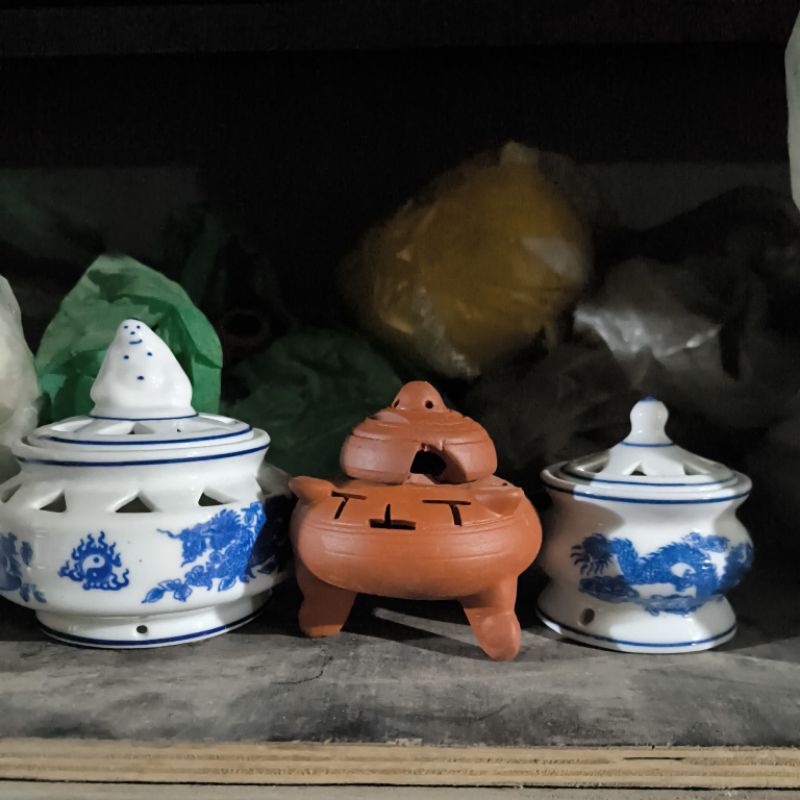 Lư đốt trầm bằng sứ các mẫu